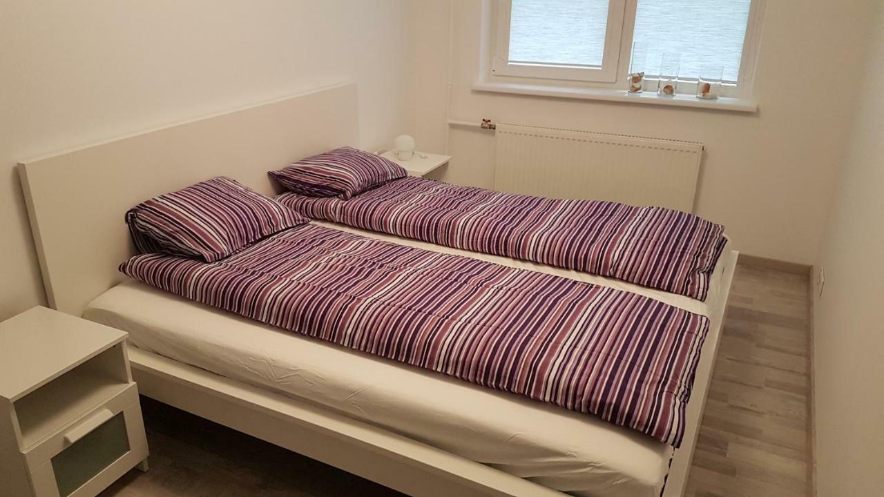 J&E Neries Apartment Каунас Екстериор снимка
