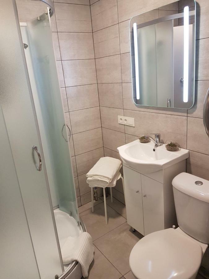 J&E Neries Apartment Каунас Екстериор снимка