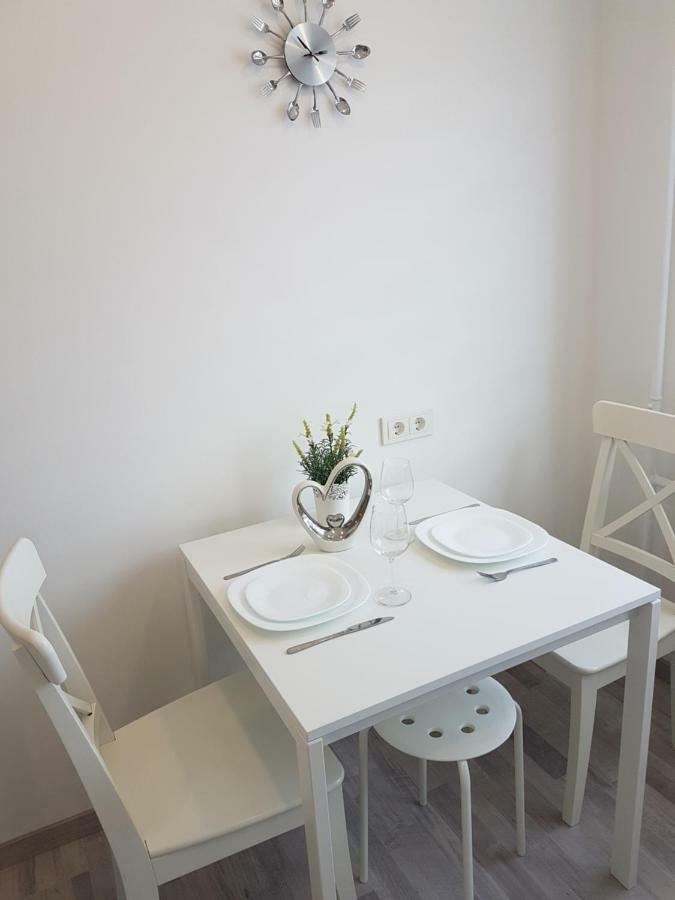 J&E Neries Apartment Каунас Екстериор снимка